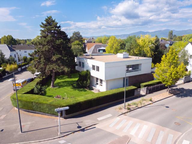 Maison 8 pièces 260 m²