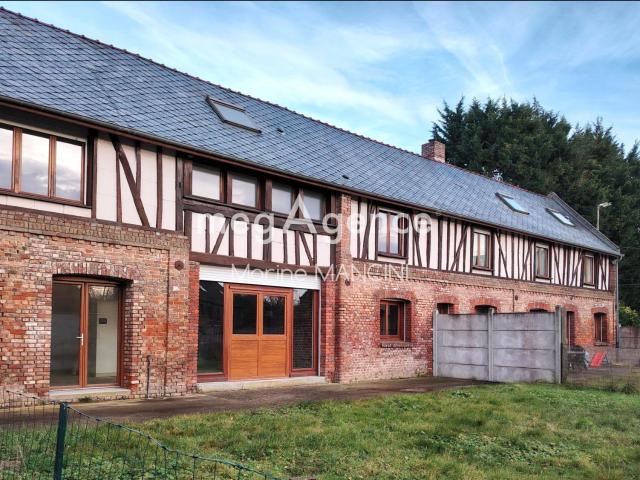 Maison 8 pièces 260 m²