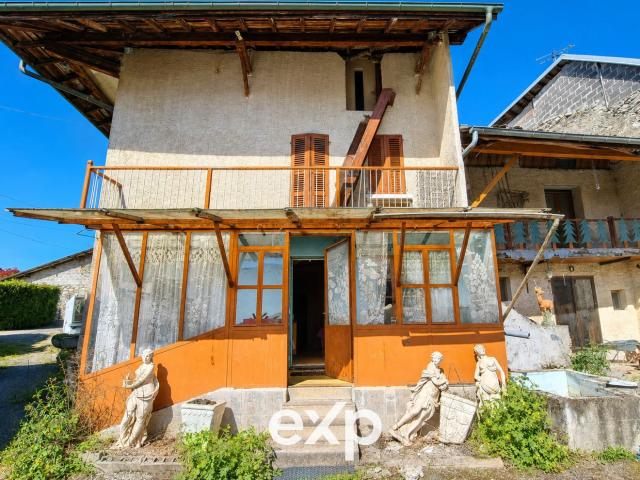 Maison 8 pièces 260 m²