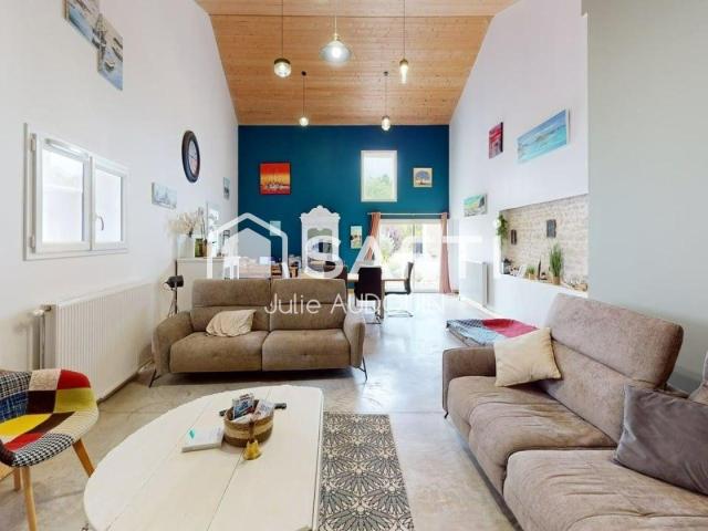 Maison 8 pièces 262 m²