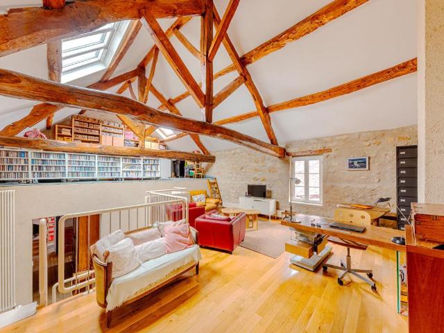 Maison 8 pièces 262 m²