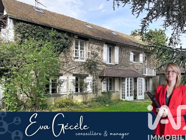 Maison 8 pièces 263 m²