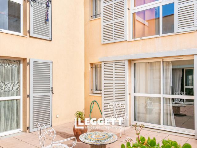 Maison 8 pièces 274 m²