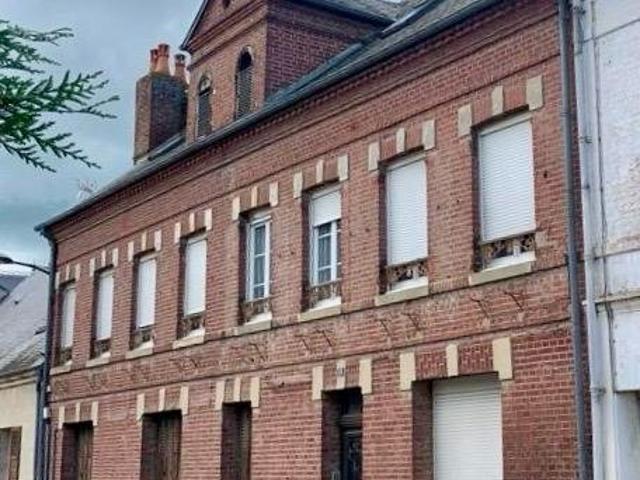 Maison 8 pièces 275 m²