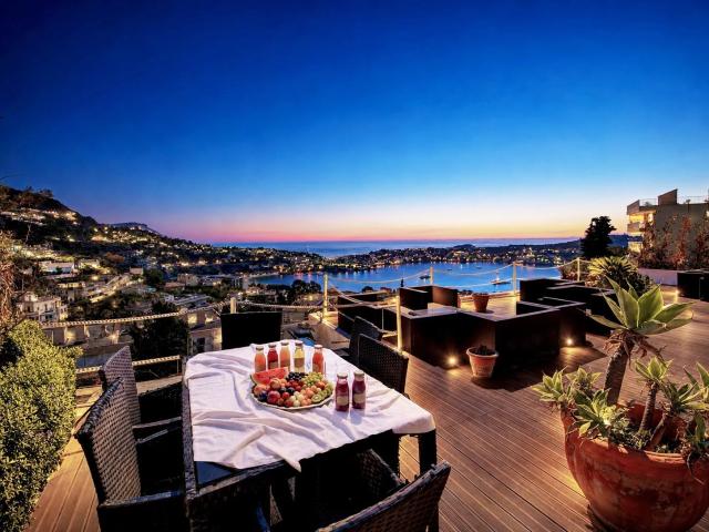 Maison 8 pièces 275 m²