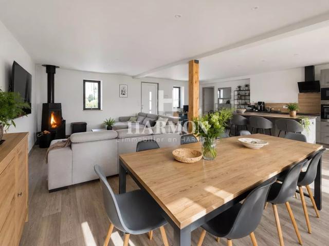 Maison 8 pièces 275 m²