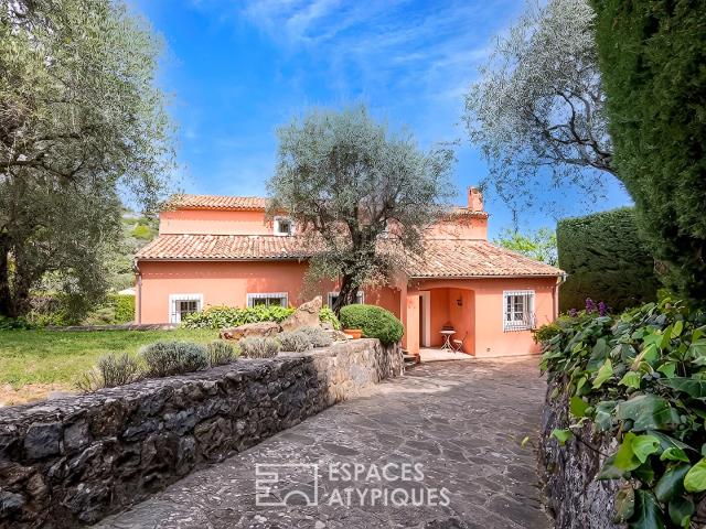 Maison 8 pièces 270 m²