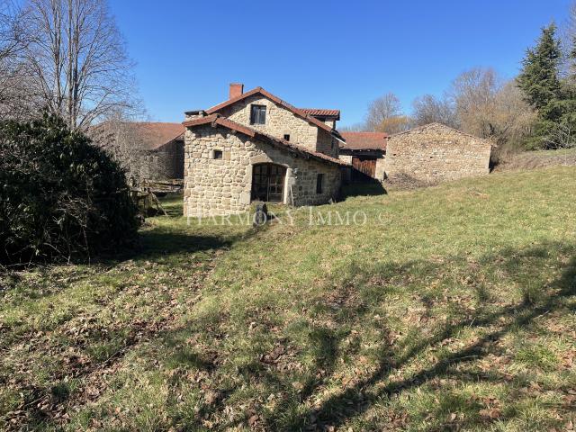 Maison 8 pièces 270 m²