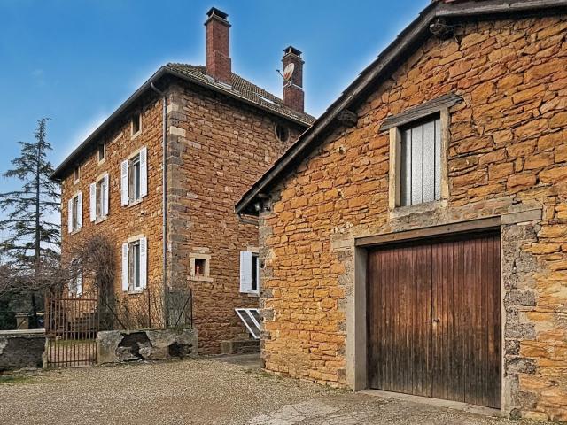 Maison 8 pièces 280 m²