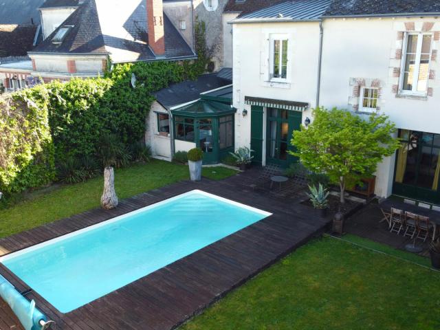 Maison 8 pièces 285 m²