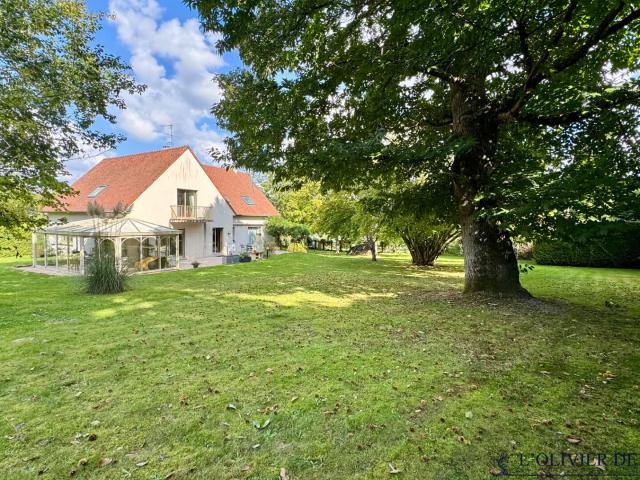 Maison 8 pièces 286 m²