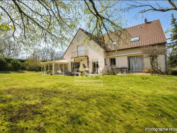 Maison 8 pièces 286 m²