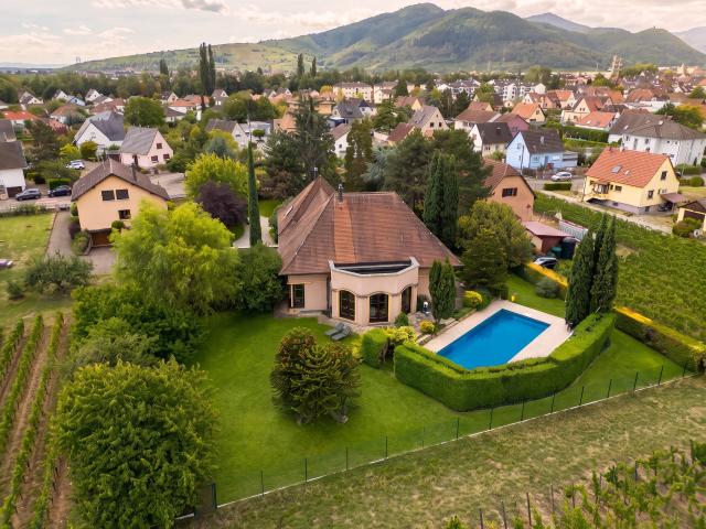 Maison 8 pièces 287 m²