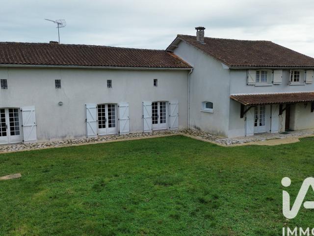 Maison 8 pièces 287 m²