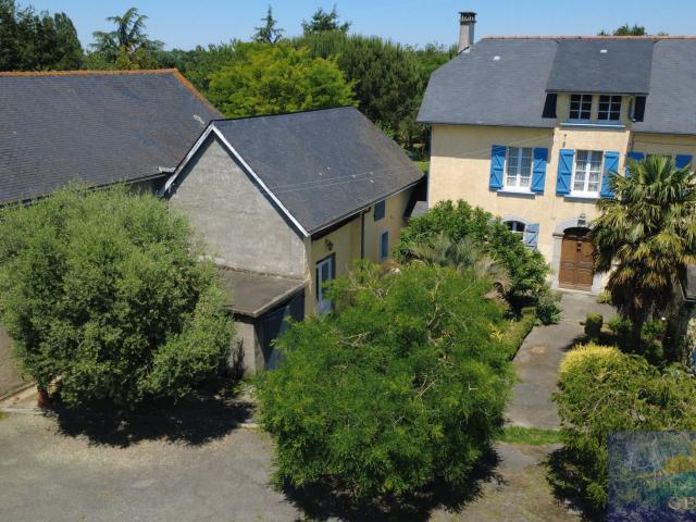 Maison 8 pièces 289 m²