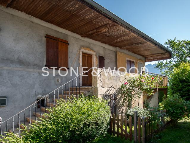 Maison 8 pièces 280 m²