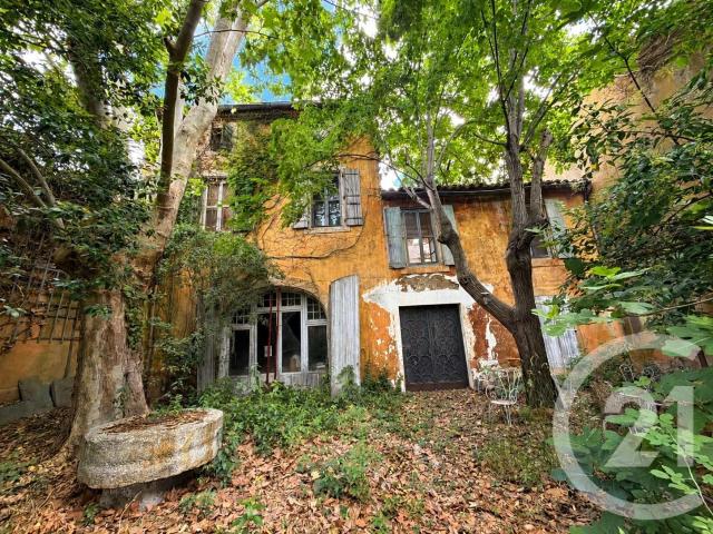 Maison 8 pièces 280 m²
