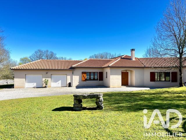 Maison 8 pièces 280 m²