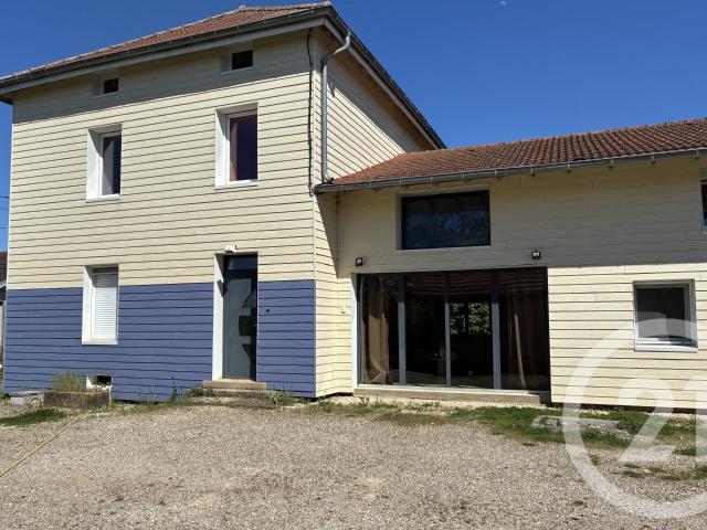 Maison 8 pièces 280 m²