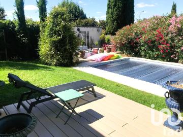 Maison 8 pièces 280 m²