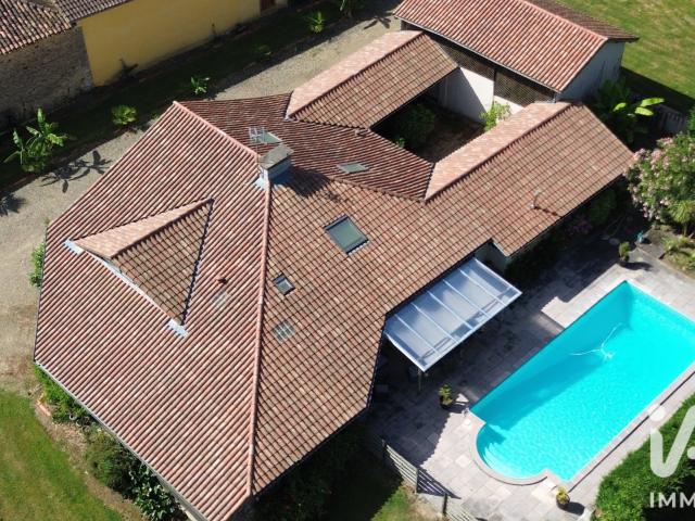 Maison 8 pièces 280 m²