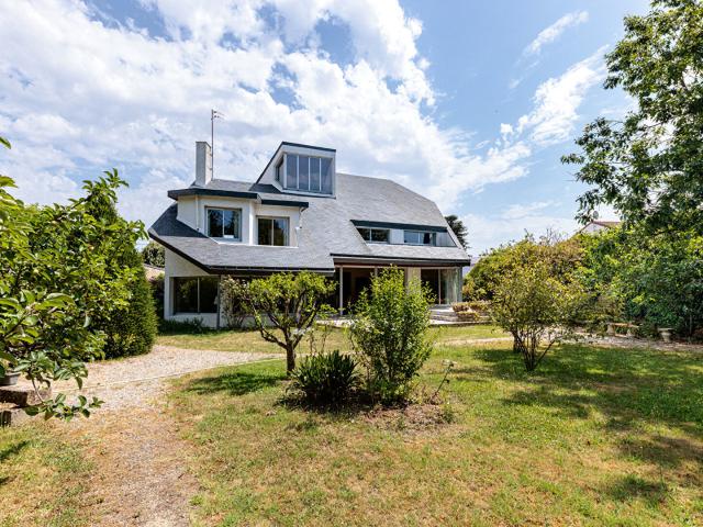 Maison 8 pièces 281 m²