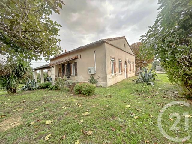 Maison 8 pièces 281 m²