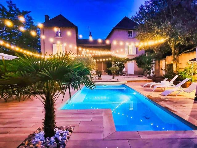 Maison 8 pièces 282 m²