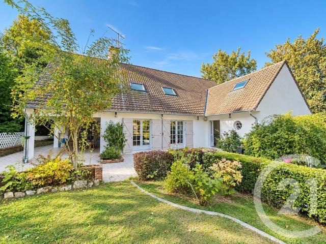 Maison 8 pièces 282 m²