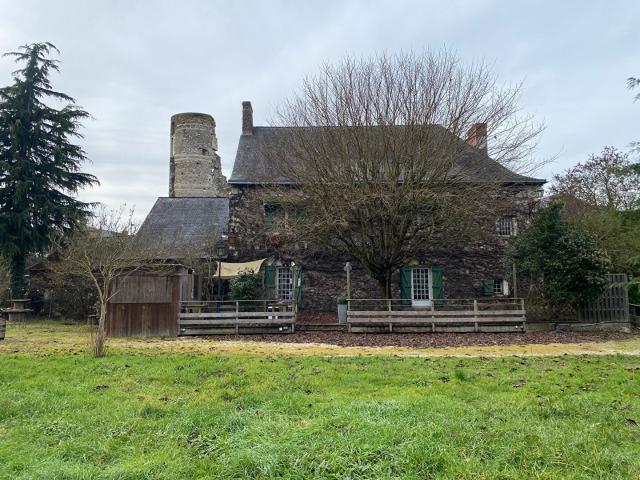 Maison 8 pièces 283 m²