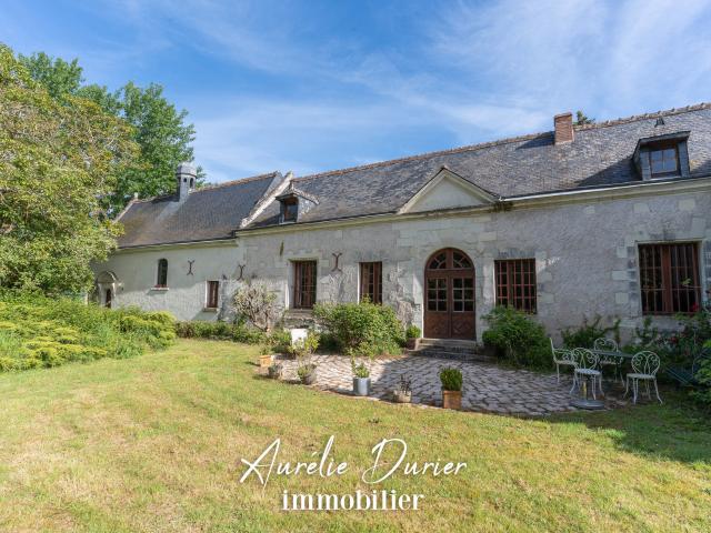 Maison 8 pièces 295 m²
