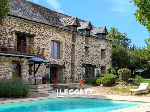 Maison 8 pièces 290 m²