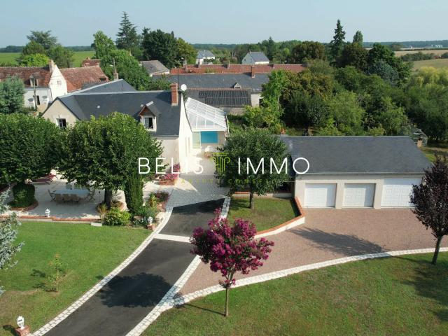 Maison 8 pièces 290 m²