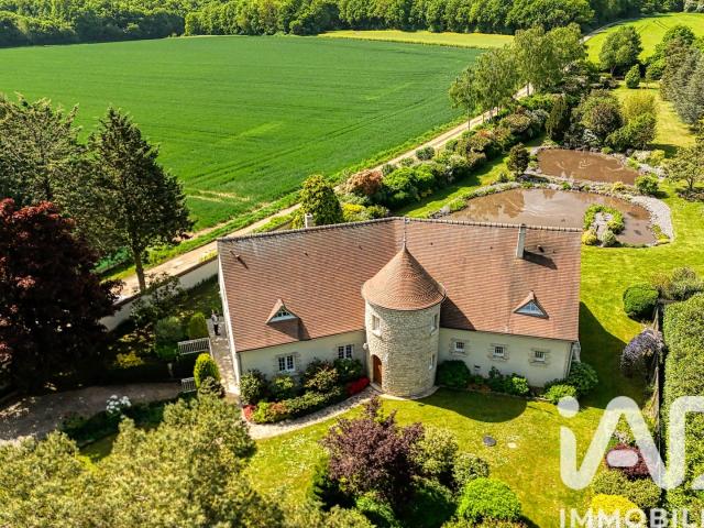 Maison 8 pièces 290 m²