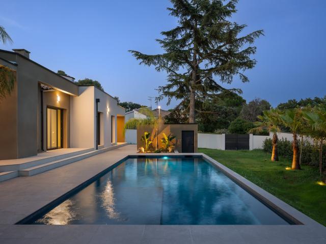 Maison 8 pièces 290 m²