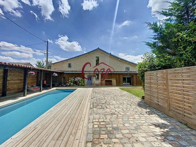 Maison 8 pièces 291 m²
