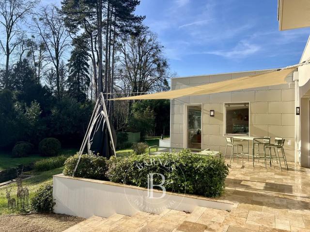 Maison 8 pièces 291 m²