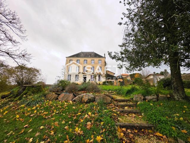 Maison 8 pièces 293 m²