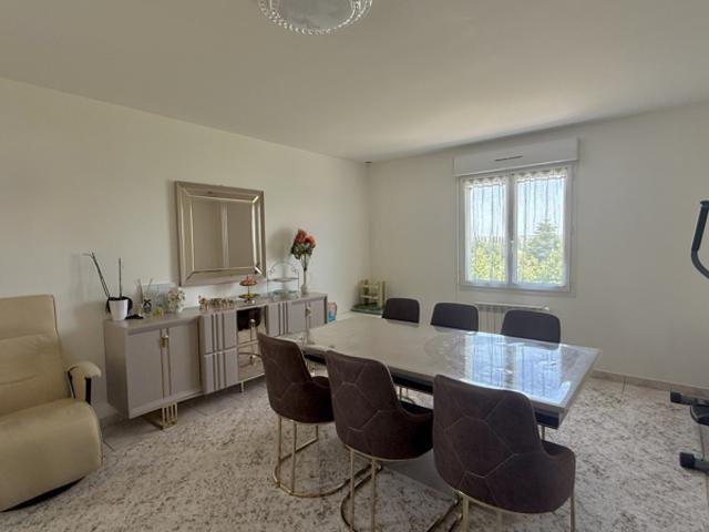 MAISON 8 PIECES 2 LOGEMENTS