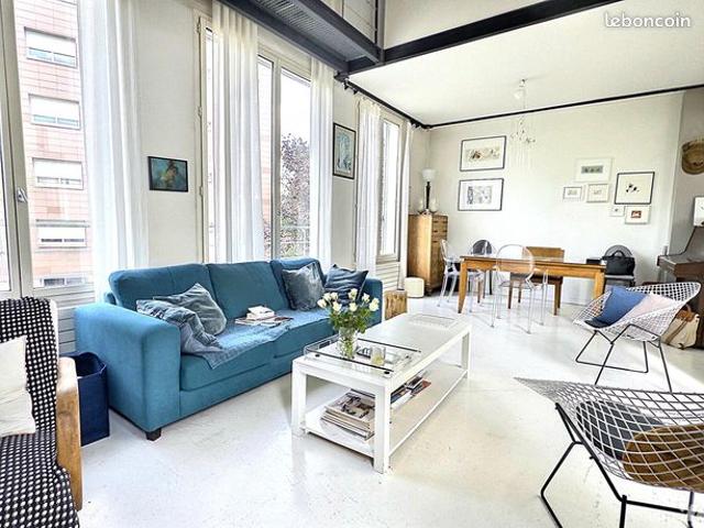 Maison 8 pièces 300 m²