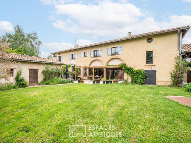 Maison 8 pièces 300 m²