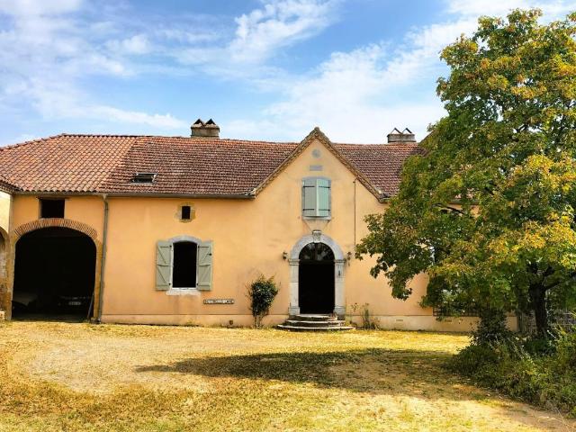 Maison 8 pièces 314 m²
