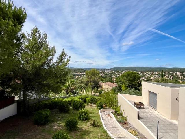 Maison 8 pièces, 314 m² à louer à Saint Gély du Fesc 34980