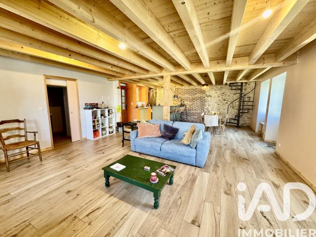 Maison 8 pièces 315 m²