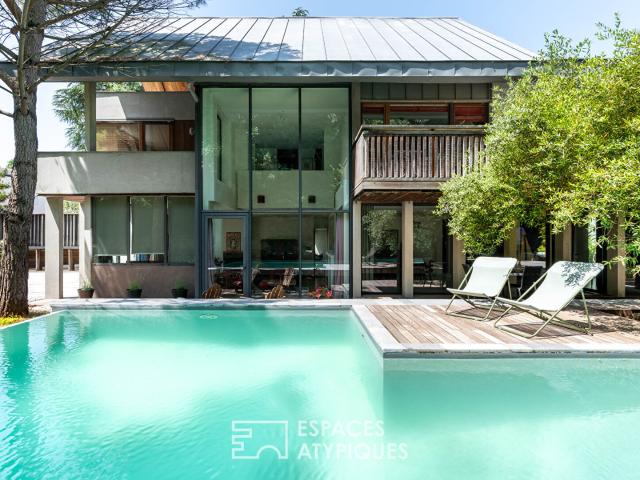 Maison 8 pièces 317 m²