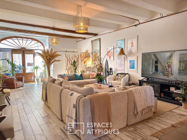 Maison 8 pièces 310 m²