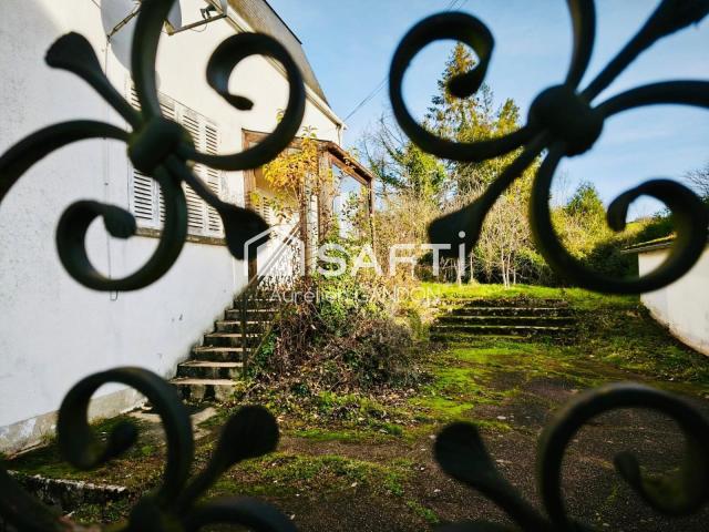 Maison 8 pièces 320 m²