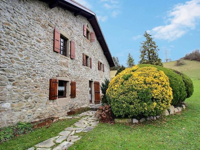 Maison 8 pièces 320 m²