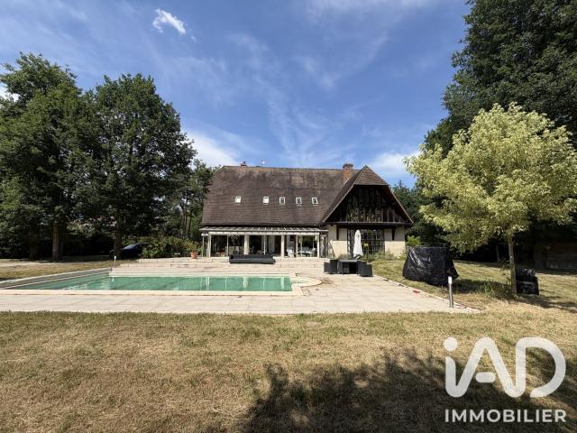 Maison 8 pièces 337 m²
