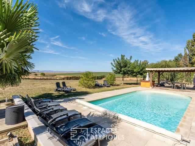 Maison 8 pièces 330 m²